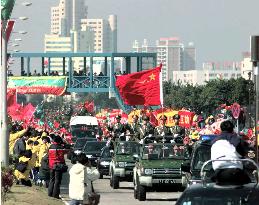 Chinese troops enter Macao